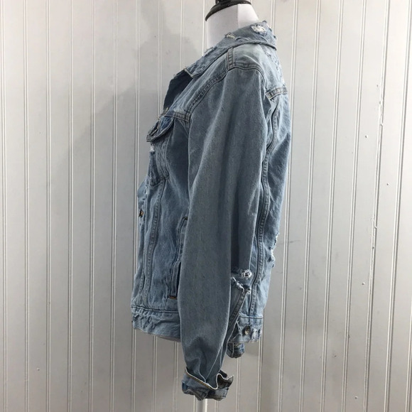 BDG Jean Jacket Womens XS Button Front Light Wash Cotton Distressed‎ Denim - Picture 4 of 11